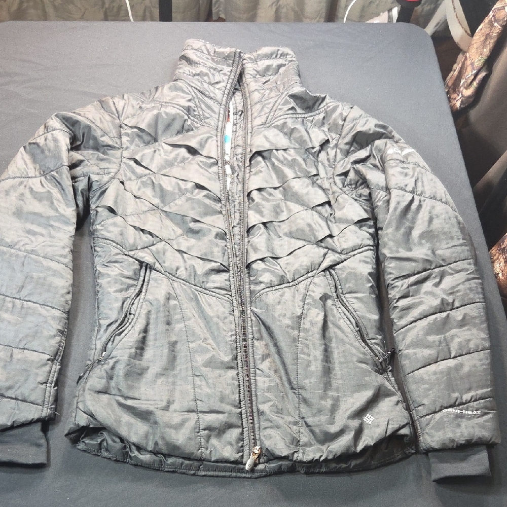 Columbia Women's Charcoal Puffer Jacket